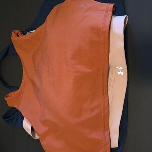 🌹CLEARANCE SALE: 3 pcs TANK TOP | Bra |ALL PADED